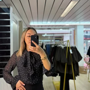 Blouse a petit point