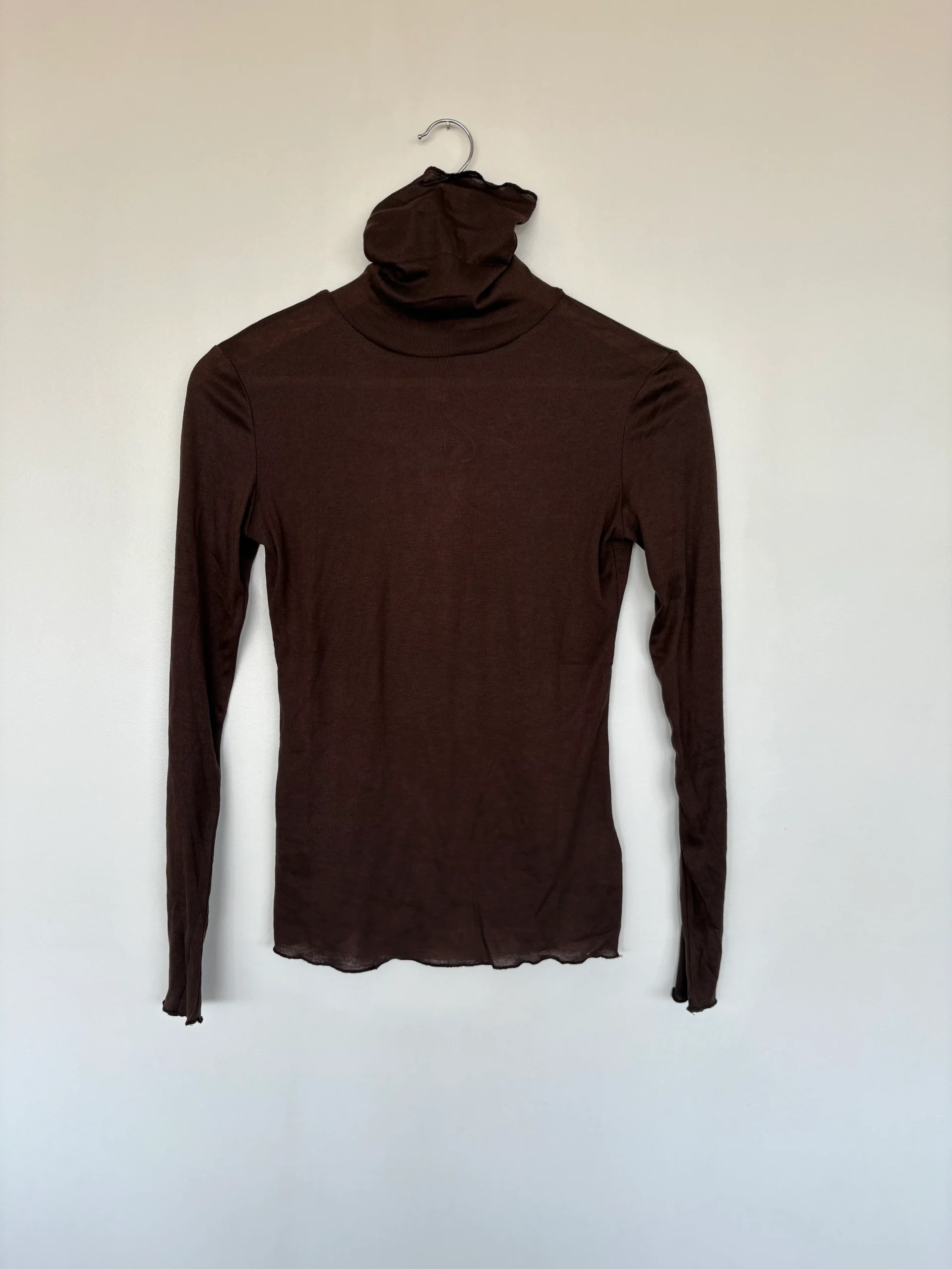 TOP COL ROULÉ CELINA CHOCOLAT