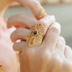 Bague dorée quartz fumé Jane Eyre | Ikkelele