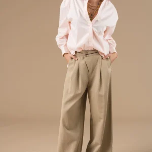 Pantalon ample Azaée beige avec des pattes longues