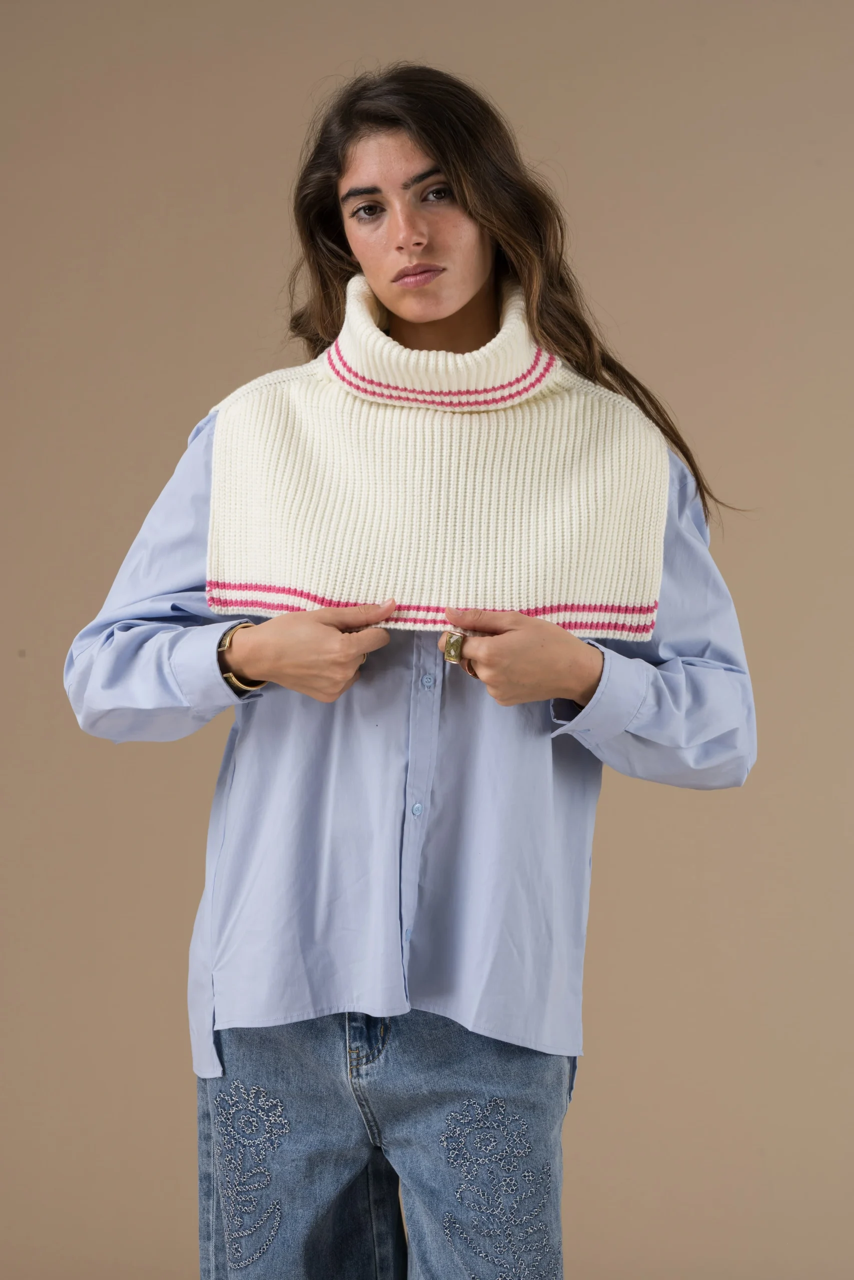 Col coco écharpe moderne et compacte – Image 2