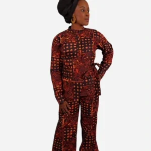 Ensemble haut noué sur le coté et pantalon