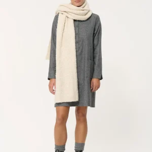 Écharpe blanche en maille épaisse