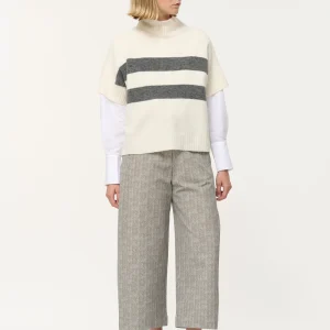 Pull blanc manches courtes à larges rayures