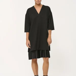 Robe mi-longue droite bi-matière noire