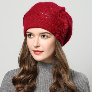 Béret Tricot Fleurs Rouge