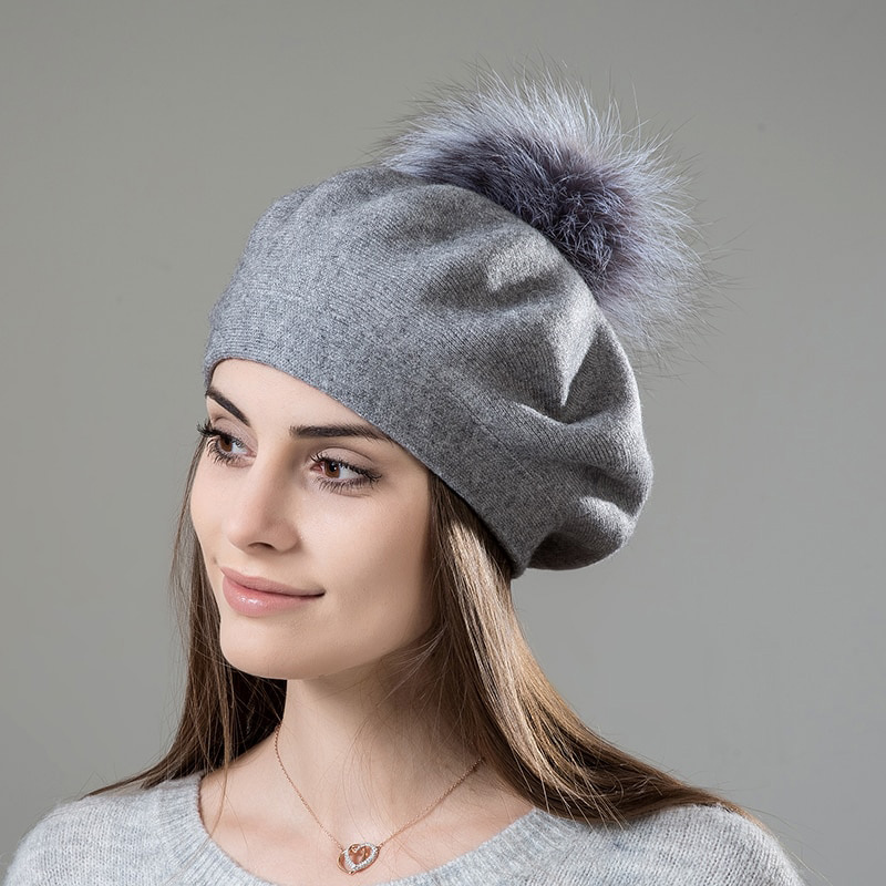 Béret Laine et Pompon Gris – Image 2