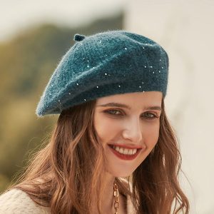 Béret Laine Tricotée et Strass Vert Sapin