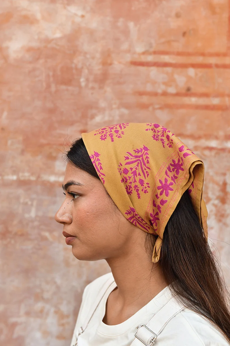 Petit foulard GALATIE Caramel – Image 4