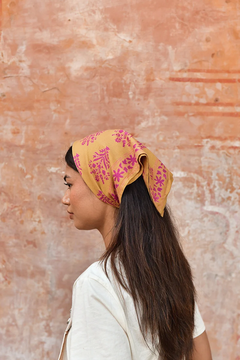 Petit foulard GALATIE Caramel – Image 9