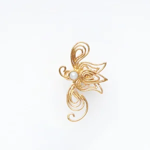 Ear cuff doré nacre Charlotte Bronte | Ikkelele